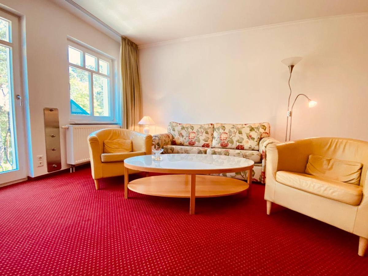 Haus Kastell - Suite Strandglueck Heringsdorf Dış mekan fotoğraf
