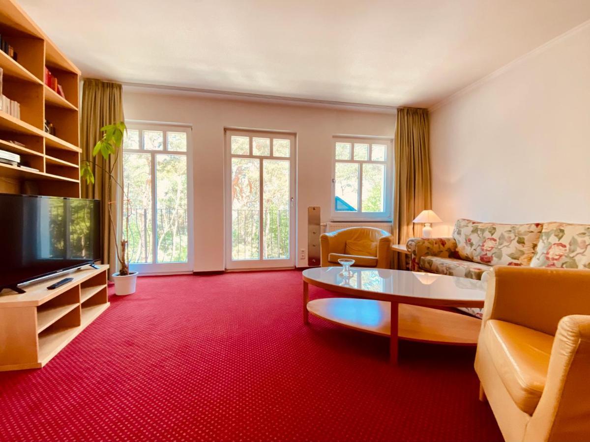 Haus Kastell - Suite Strandglueck Heringsdorf Dış mekan fotoğraf